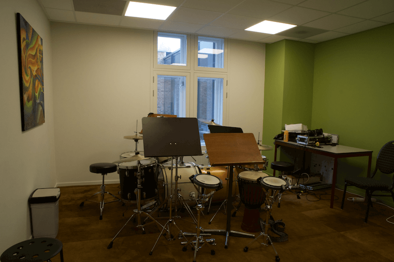 muziekbuurt-drummen-links